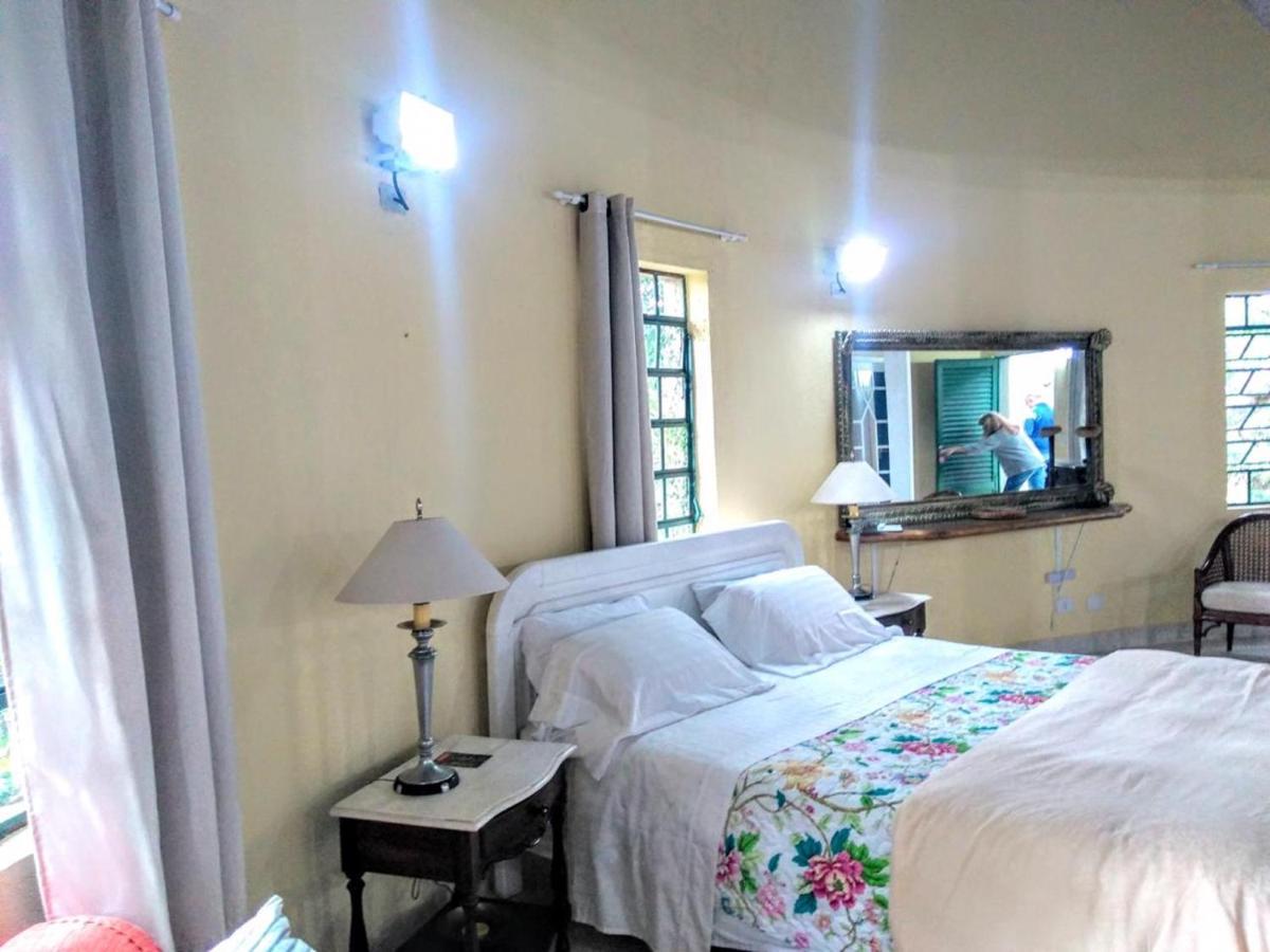 Villa Serena Bed & Breakfast Embu Exterior photo