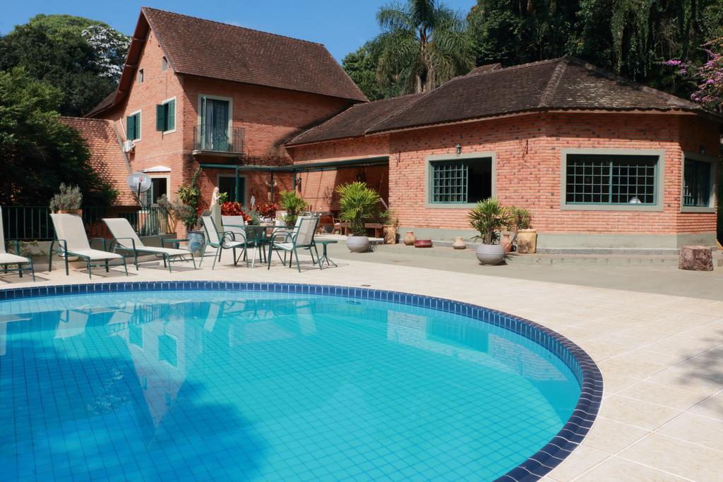 Villa Serena Bed & Breakfast Embu Exterior photo